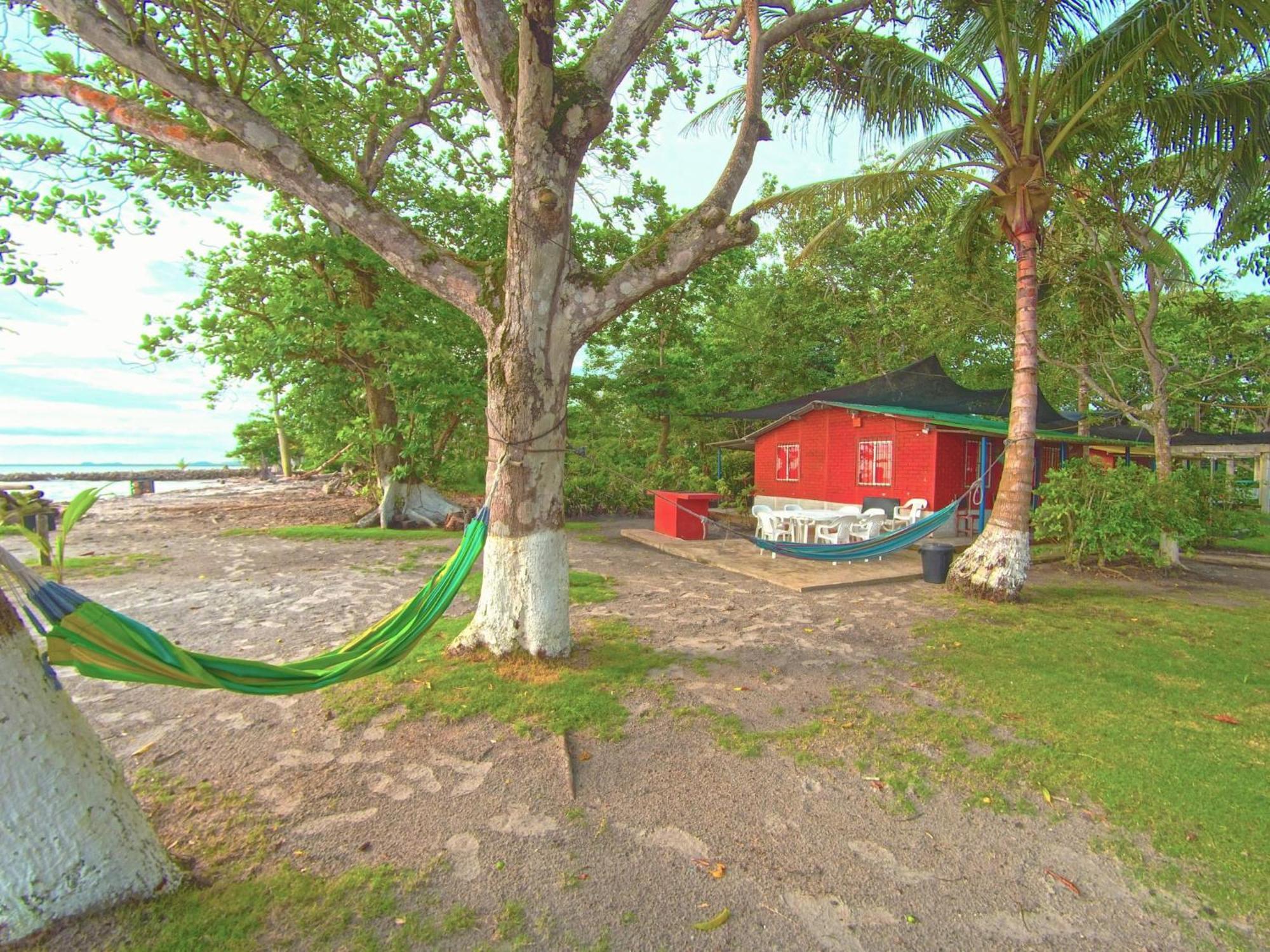 Las Cabanas De Mario Necoclí エクステリア 写真
